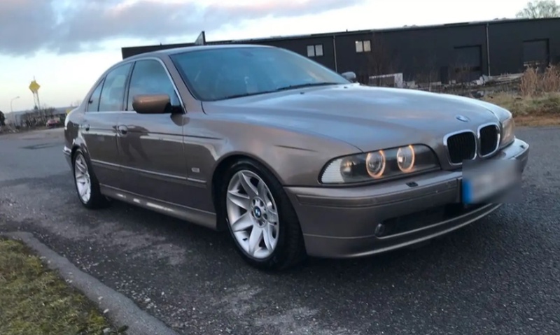 Капот BMW 5